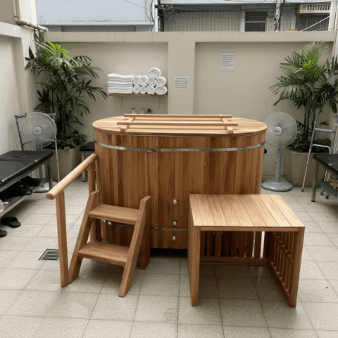 Red Cedar & Stainless Steel Ice Bath